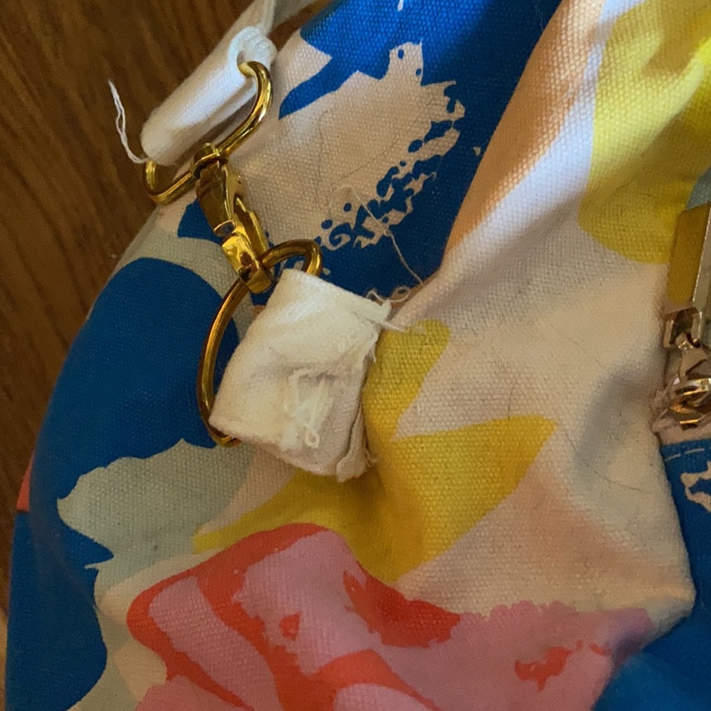 BANDO DUFFEL BAG - Picture 3 of 3